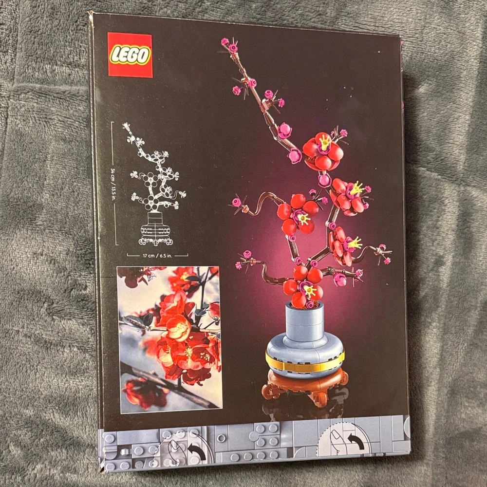 LEGO Plum Blossom Botanical Set - Vibrant Red and Pink